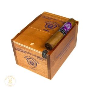Hiram & Solomon Travelling Man Sumatra Robusto Cigar